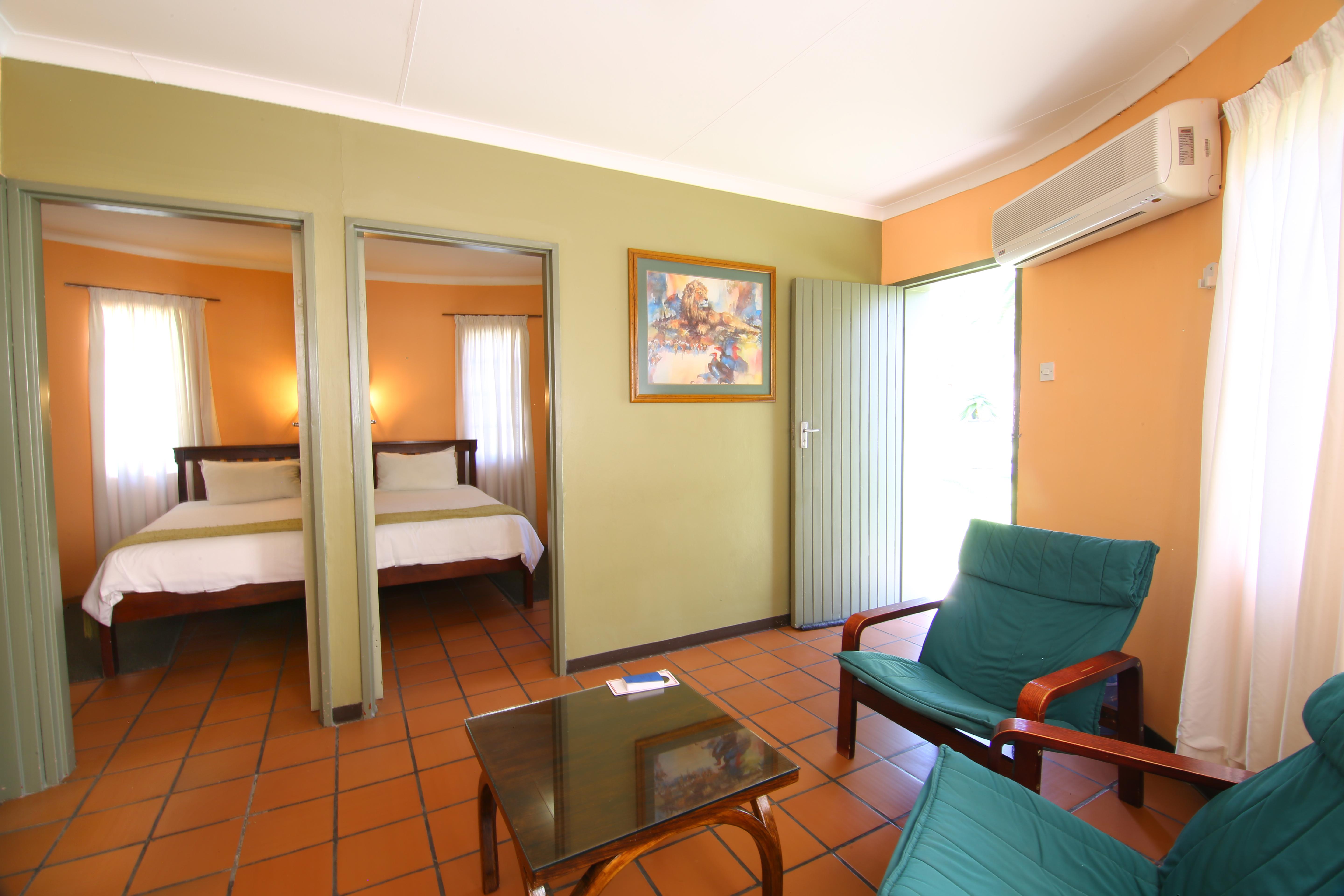 Kalahari Arms Hotel Khemsbok Екстериор снимка