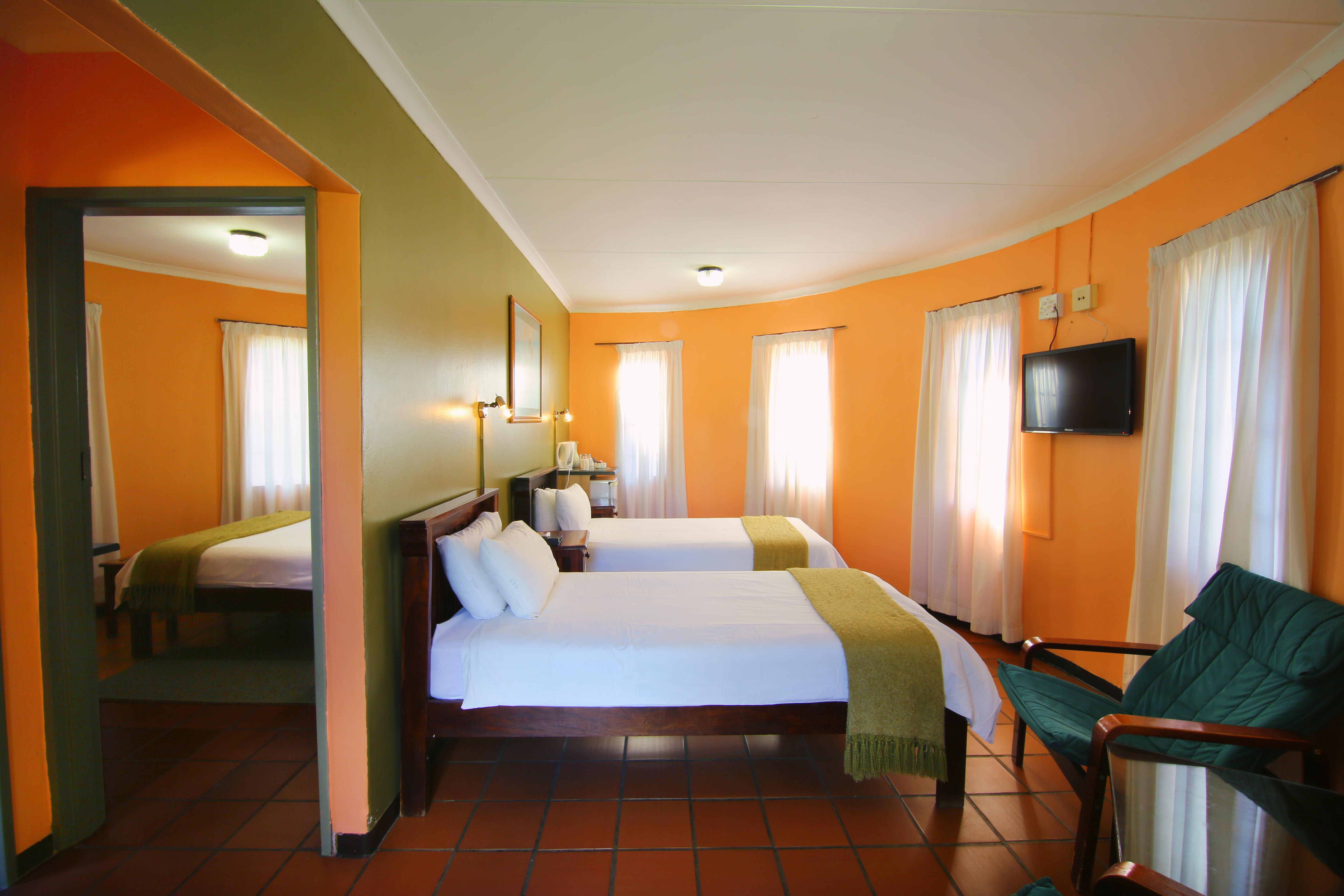 Kalahari Arms Hotel Khemsbok Екстериор снимка