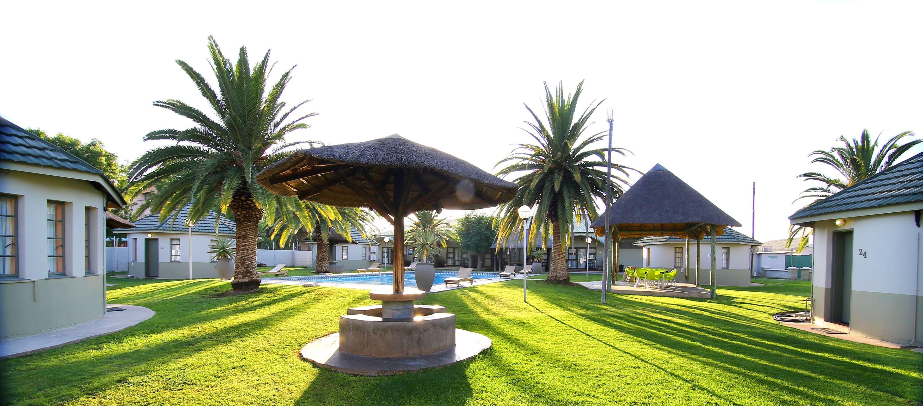 Kalahari Arms Hotel Khemsbok Екстериор снимка