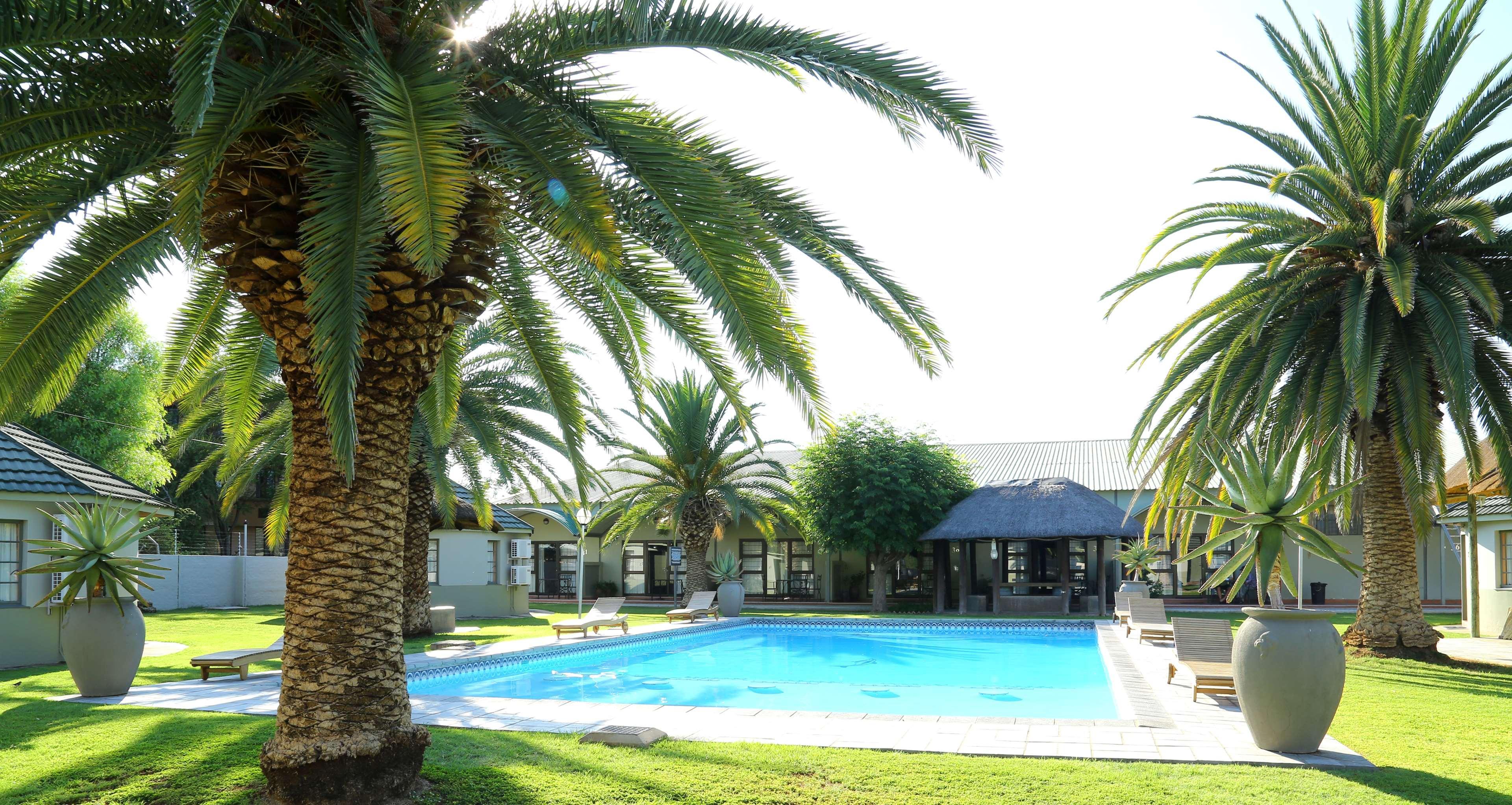 Kalahari Arms Hotel Khemsbok Екстериор снимка