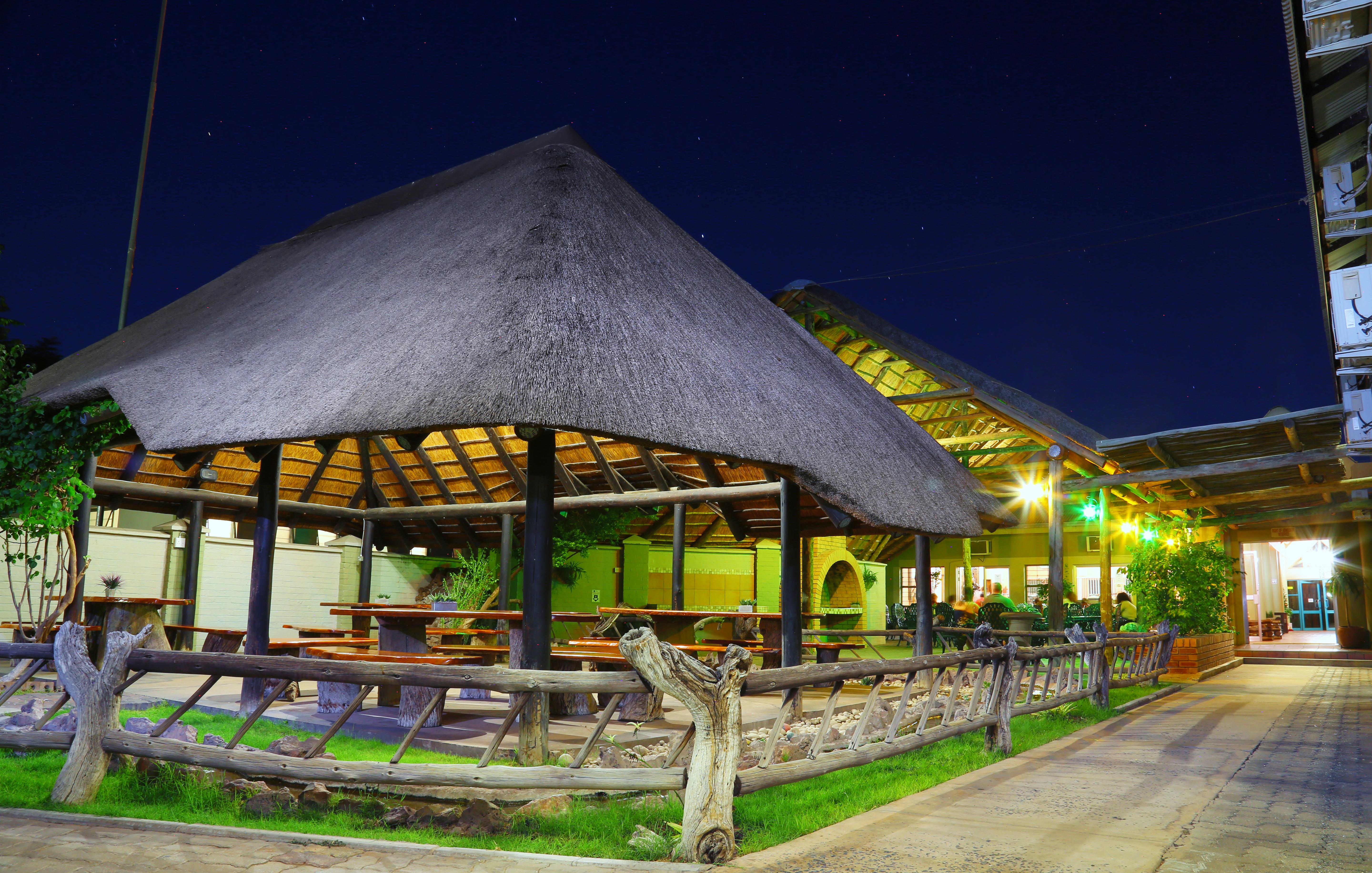 Kalahari Arms Hotel Khemsbok Екстериор снимка
