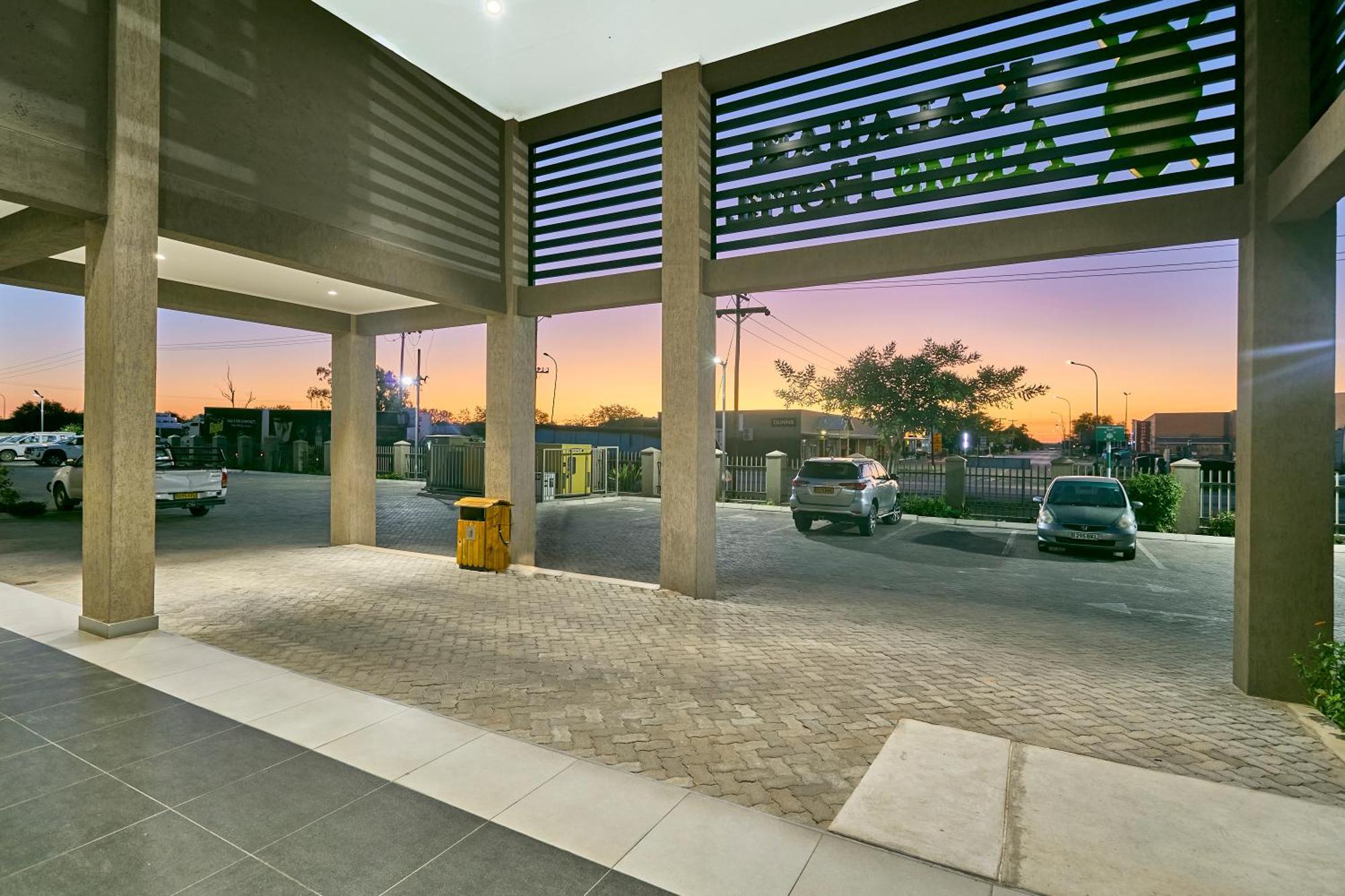 Kalahari Arms Hotel Khemsbok Екстериор снимка