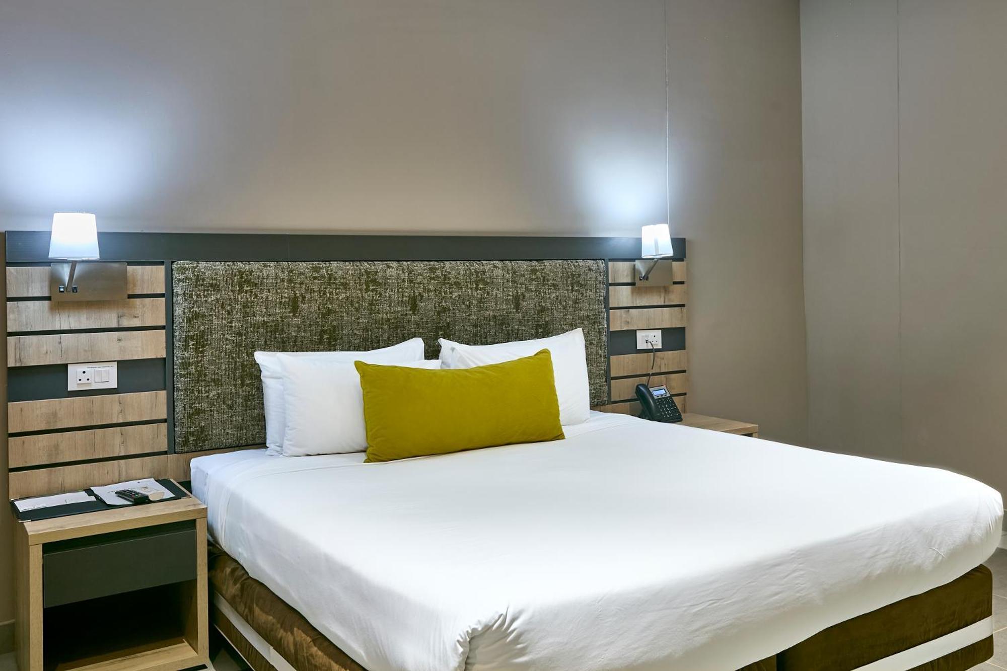 Kalahari Arms Hotel Khemsbok Екстериор снимка