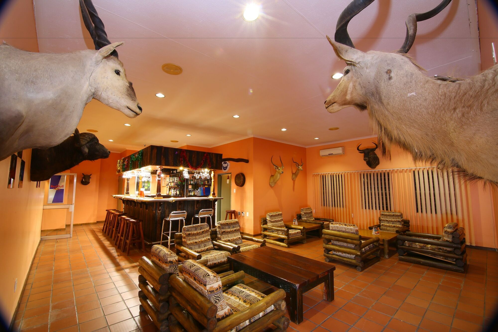 Kalahari Arms Hotel Khemsbok Екстериор снимка